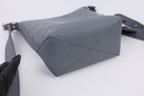 LOUIS VUITTON Hobo Cruiser Pm - Image 5