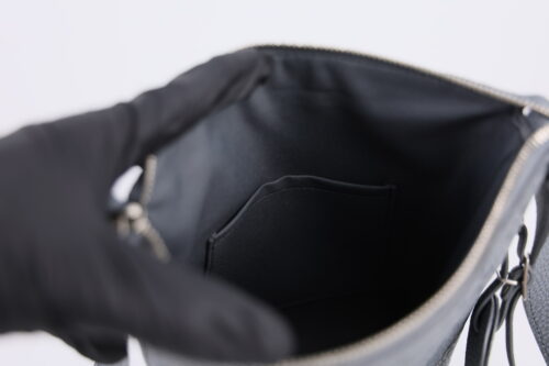 LOUIS VUITTON Hobo Cruiser Pm - Image 3